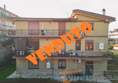 VALLE FIORITA DUE LEONI TRILOCALE ARREDATO BALCONE