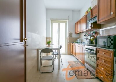 TOR VERGATA CASILINA TRILOCALE BALCONI TERRAZZO CANTINA P.AUTO