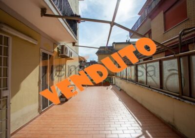 TOR VERGATA TRILOCALE CON AMPIO TERRAZZO