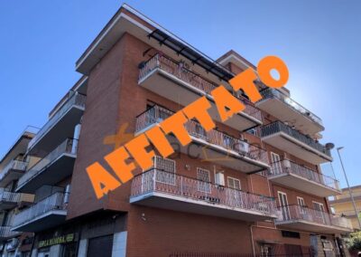COLLE MONFORTANI ROMA EST PRENESTINA BILOCALE BALCONE