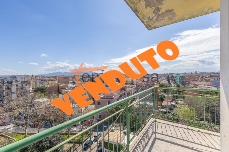 PIGNETO ATTICO AMPIO BALCONE VISTA LIBERA PANORAMICA